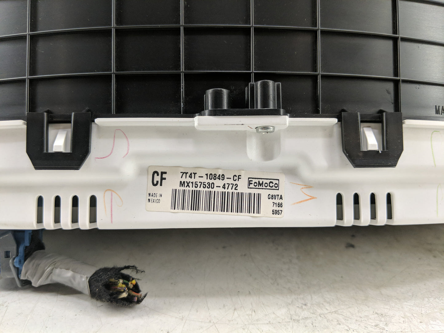 2007 Ford Edge Instrument Cluster Speedometer Gauges P/N:MX157530-4772 7T4T-10849-CF Fits OEM Used Auto Parts - Oemusedautop