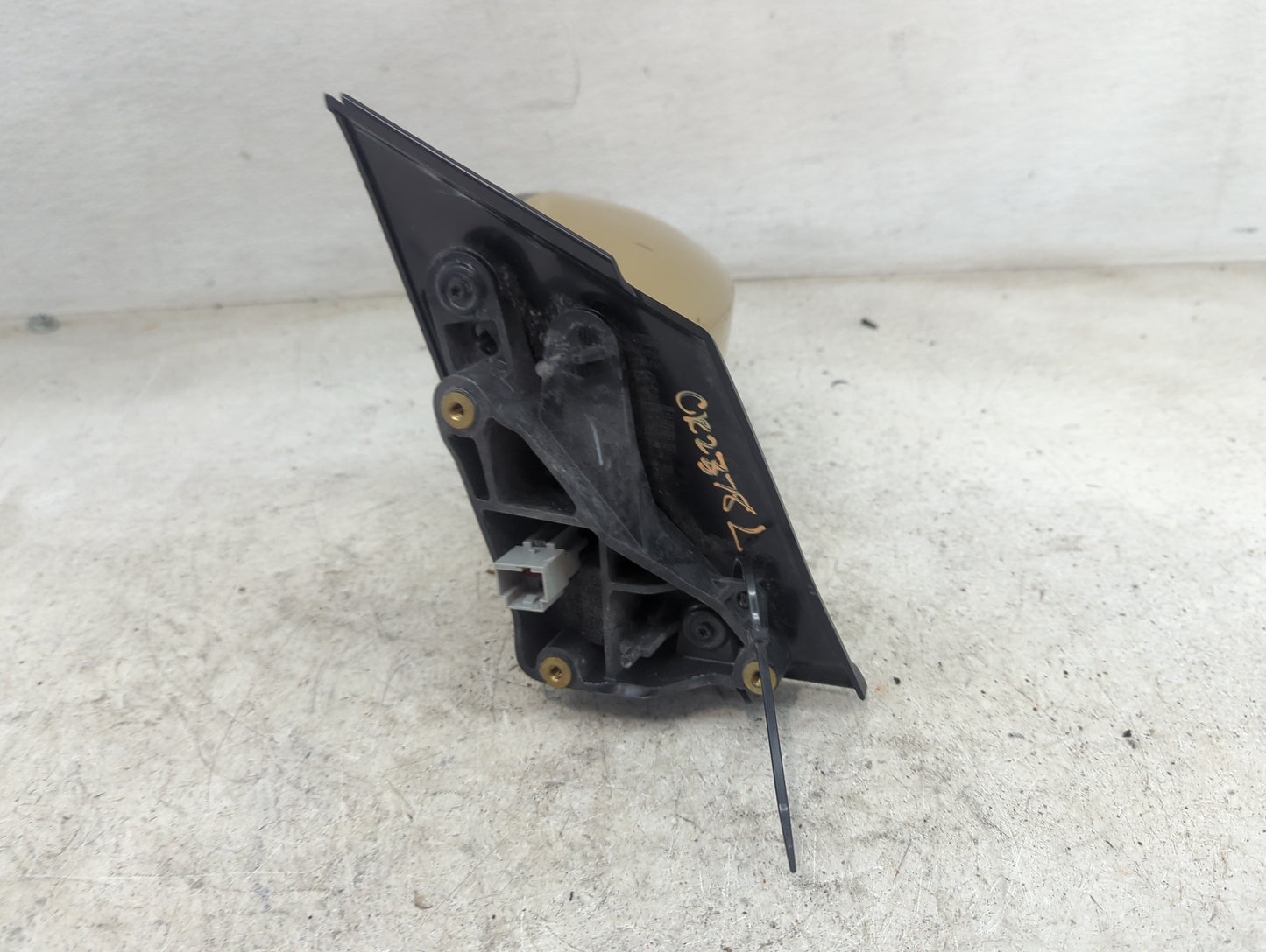 2007 Ford Edge Driver Side View Mirror - Left Door Mirror OEM Used - Oemusedautoparts1.com