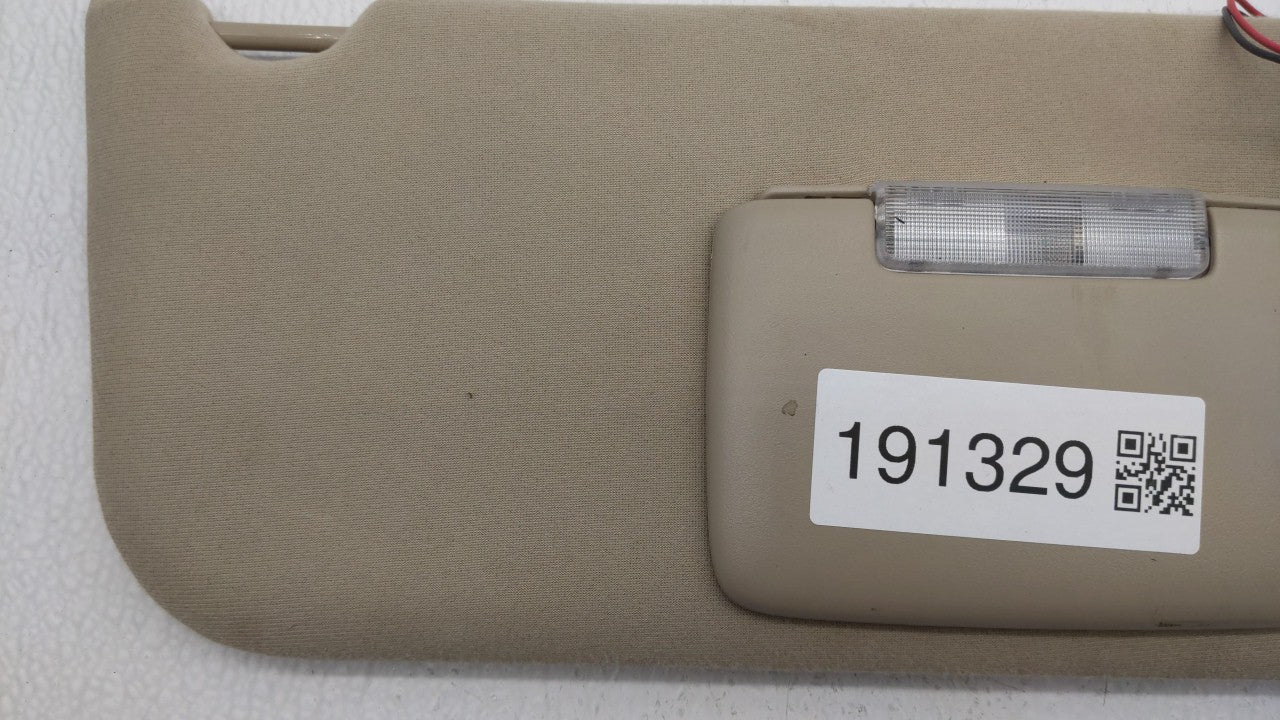 2007-2010 Ford Edge Sun Visor Shade Replacement Passenger Right Mirror Fits Fits 2007 2008 2009 2010 OEM Used Auto Parts - O