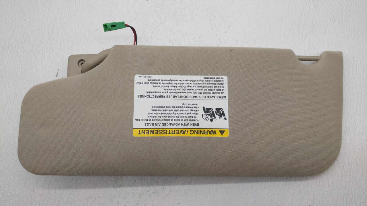 2007-2010 Ford Edge Sun Visor Shade Replacement Passenger Right Mirror Fits Fits 2007 2008 2009 2010 OEM Used Auto Parts - O