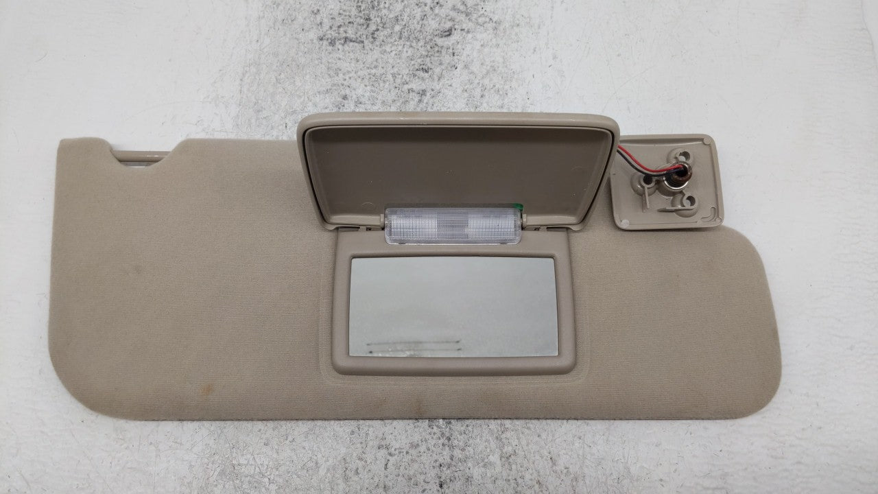2007-2010 Ford Edge Sun Visor Shade Replacement Passenger Right Mirror Fits Fits 2007 2008 2009 2010 OEM Used Auto Parts - O