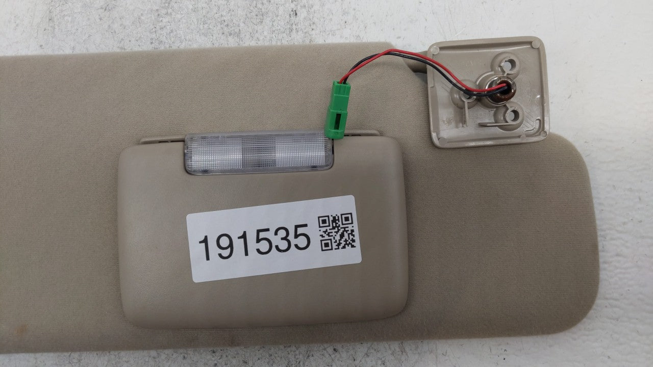 2007-2010 Ford Edge Sun Visor Shade Replacement Passenger Right Mirror Fits Fits 2007 2008 2009 2010 OEM Used Auto Parts - O