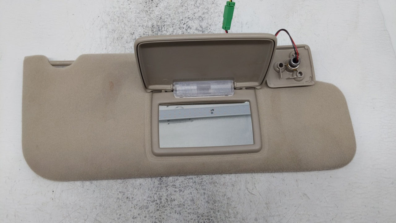 2007-2010 Ford Edge Sun Visor Shade Replacement Passenger Right Mirror Fits Fits 2007 2008 2009 2010 OEM Used Auto Parts - O