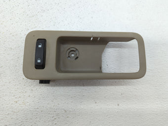 compare product 2007 Ford Edge Passenger Front Right Door Handle Exterior Assembly