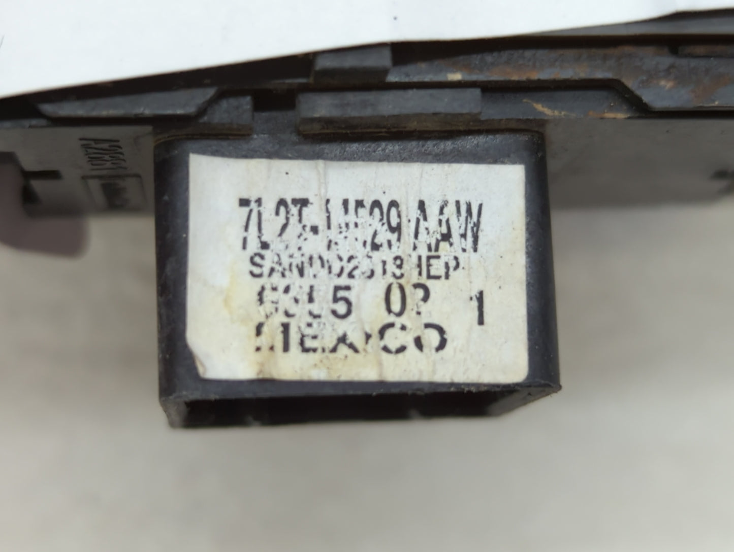 2007 Ford Edge Passenger Right Rear Power Window Switch - Oemusedautoparts1.com