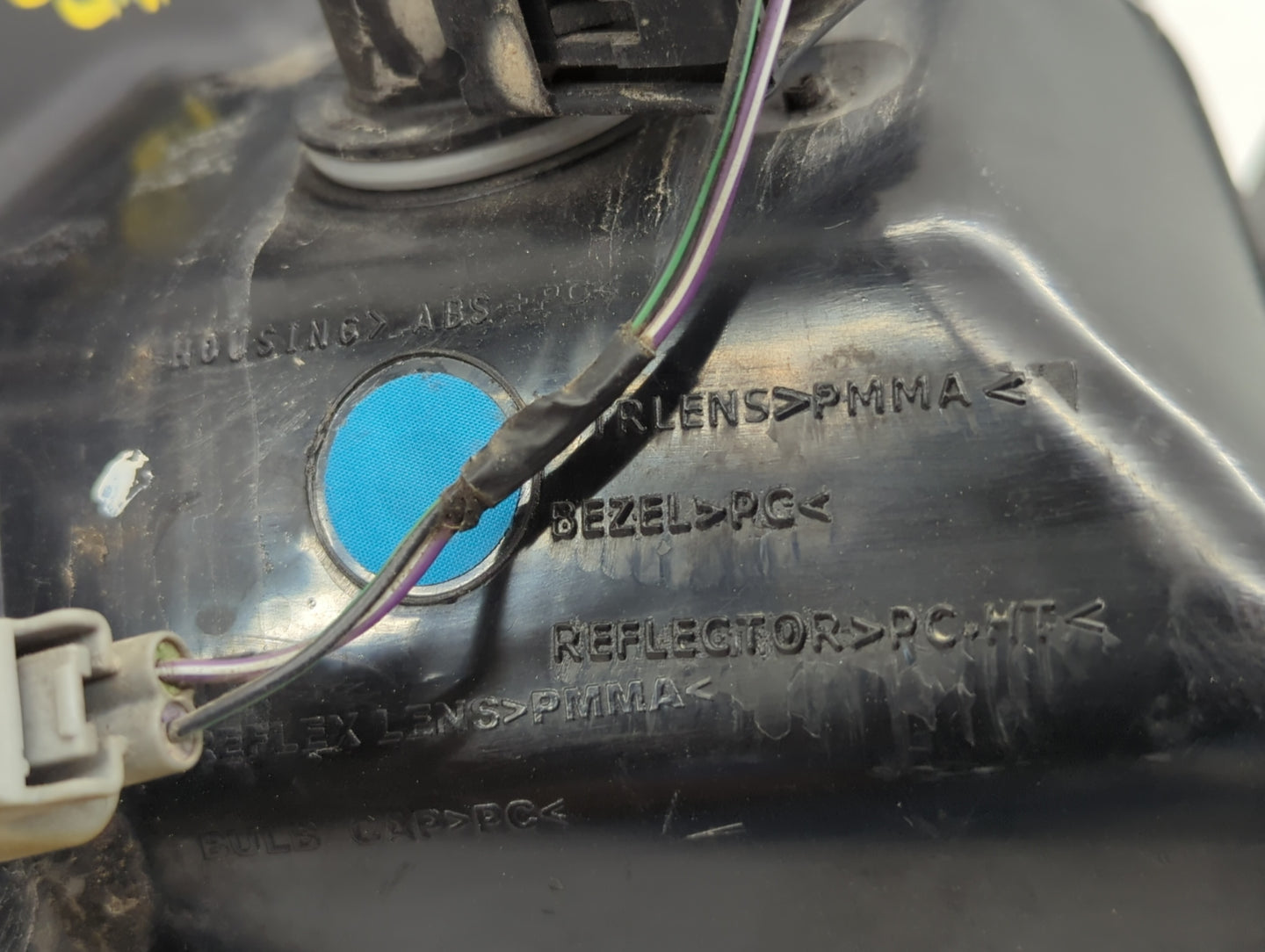 2007-2010 Ford Edge Tail Light Assembly Driver Left OEM Fits Fits 2007 2008 2009 2010 OEM Used Auto Parts - Oemusedautoparts