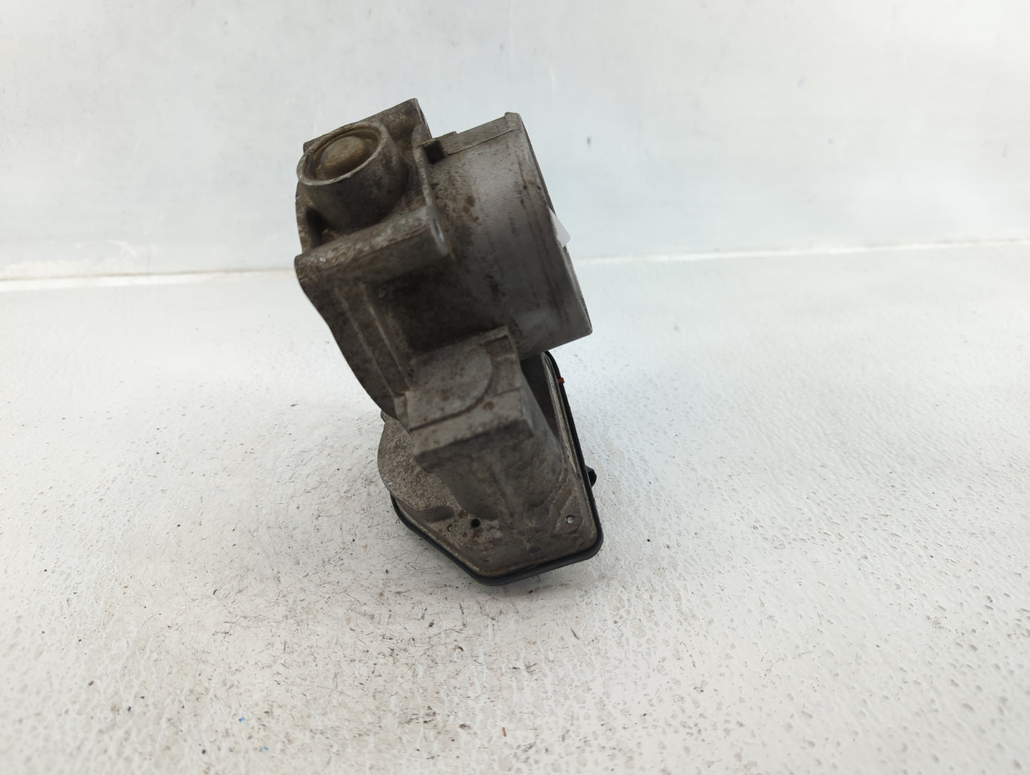 2007-2010 Ford Edge Throttle Body P/N:7T4E-EB Fits Fits 2007 2008 2009 2010 2011 2012 2013 2014 OEM Used Auto Parts - Oemuse