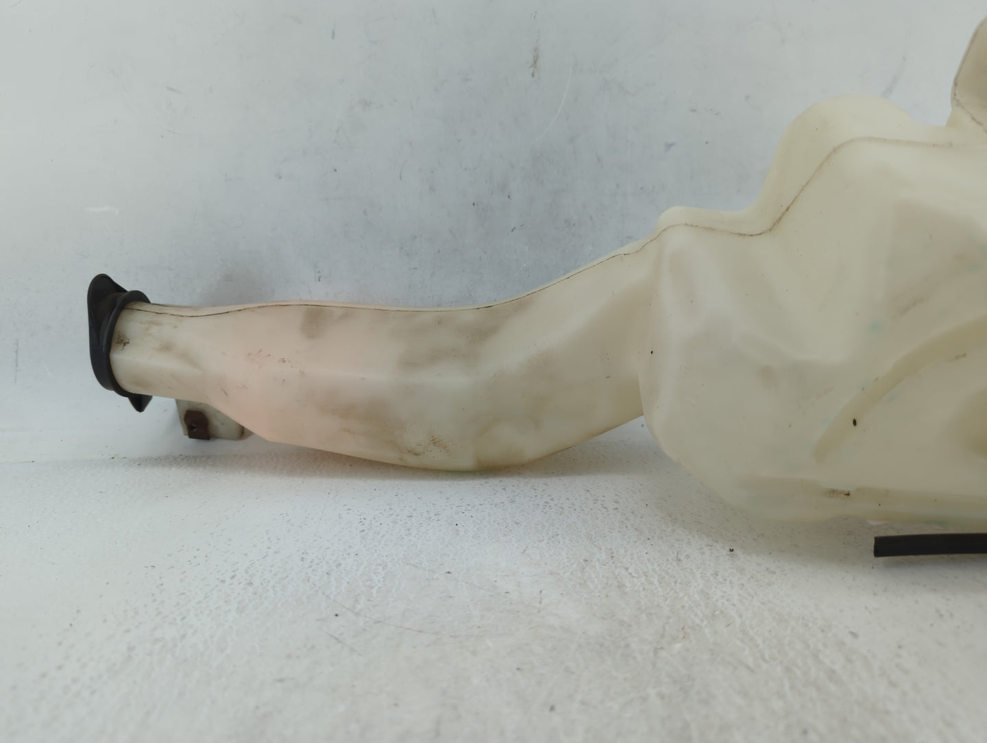 2007-2014 Ford Edge Windshield Washer Fluid Reservoir Bottle Oem - Oemusedautoparts1.com