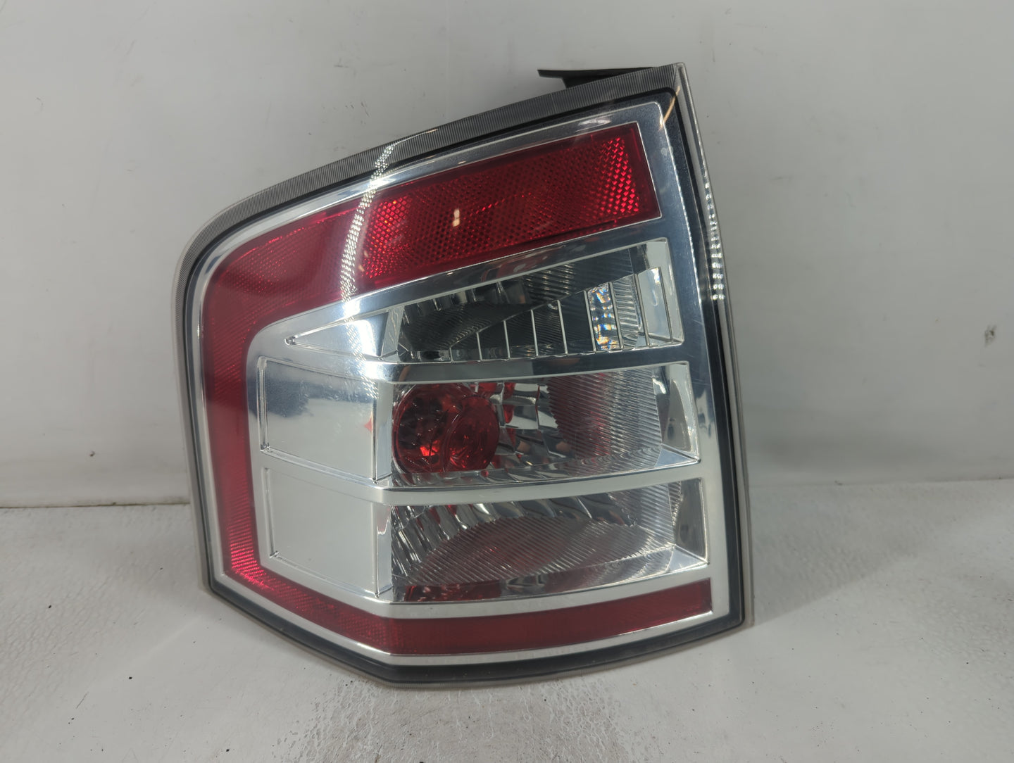 2007-2010 Ford Edge Tail Light Assembly Passenger Right OEM Fits Fits 2007 2008 2009 2010 OEM Used Auto Parts - Oemusedautop