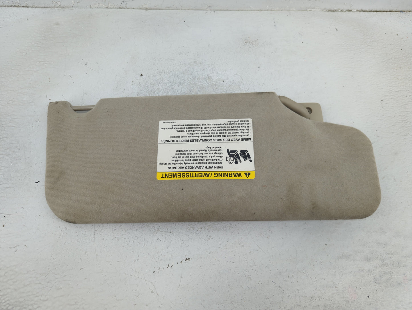 2007-2010 Ford Edge Sun Visor Shade Replacement Driver Left Mirror Fits Fits 2007 2008 2009 2010 OEM Used Auto Parts - Oemus
