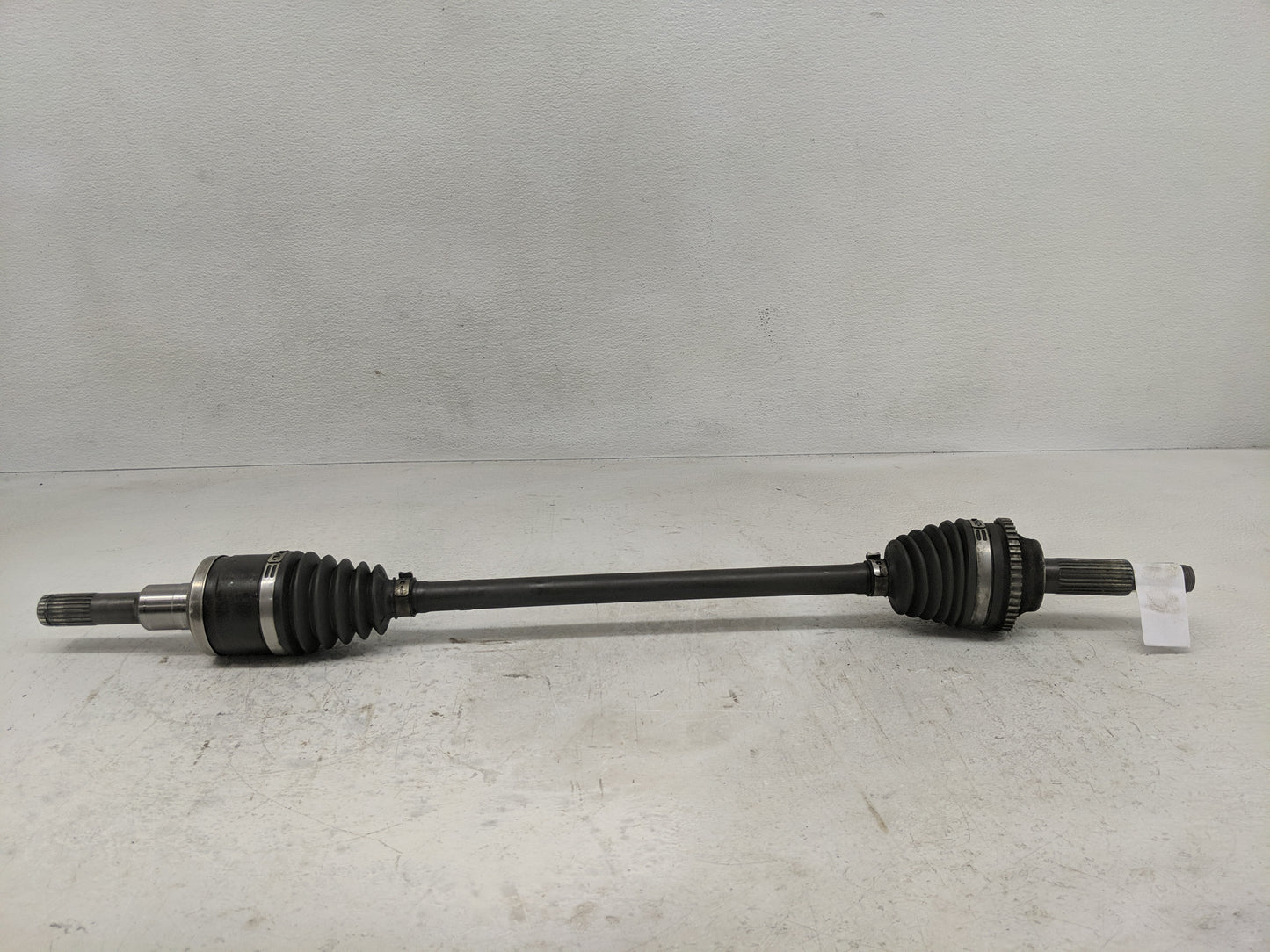 2005-2007 Ford Escape Axle Shaft Front Driver Cv C/v - Oemusedautoparts1.com