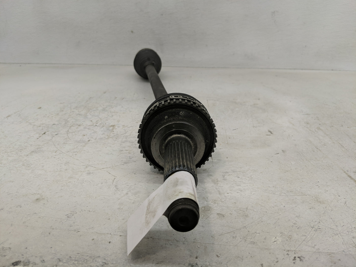 2005-2007 Ford Escape Axle Shaft Front Driver Cv C/v - Oemusedautoparts1.com