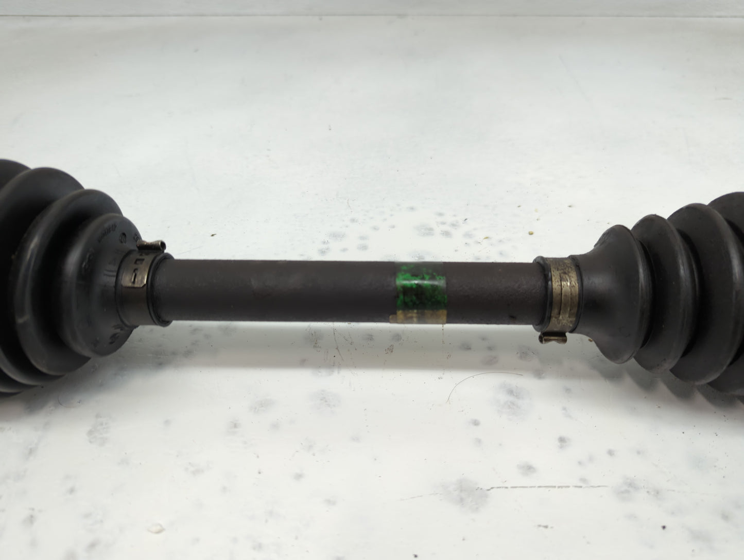 2005-2012 Ford Escape Axle Shaft Front Driver Cv C/v - Oemusedautoparts1.com