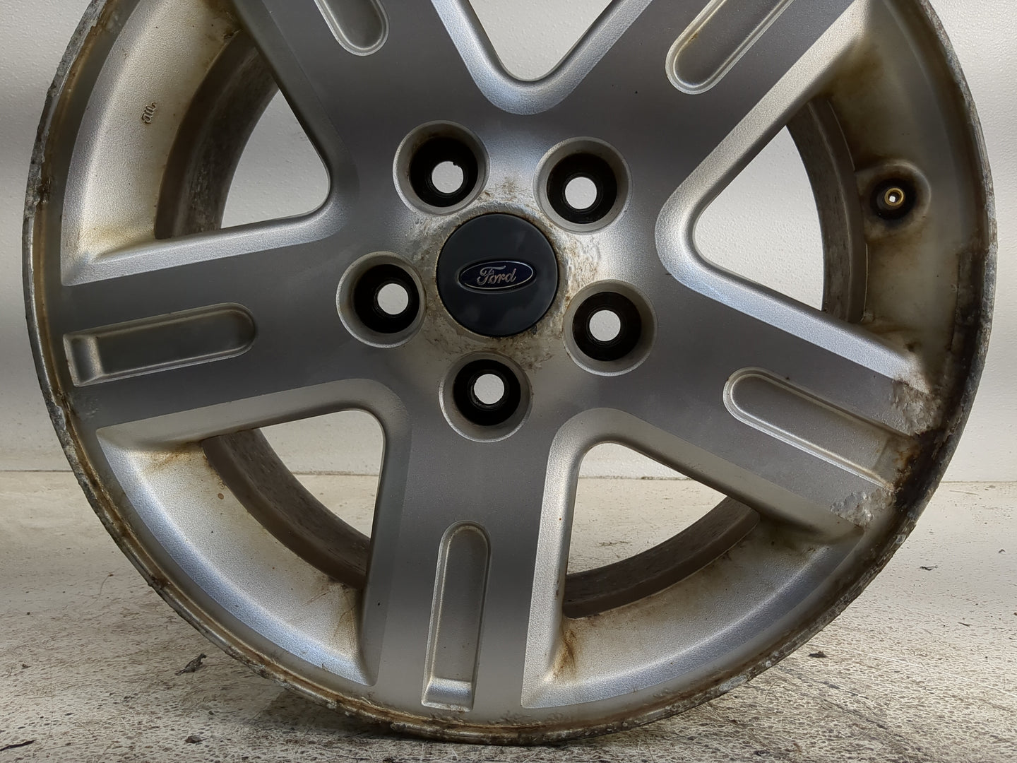 2005-2012 Ford Escape Oem Wheel Rim 1264614 - Oemusedautoparts1.com