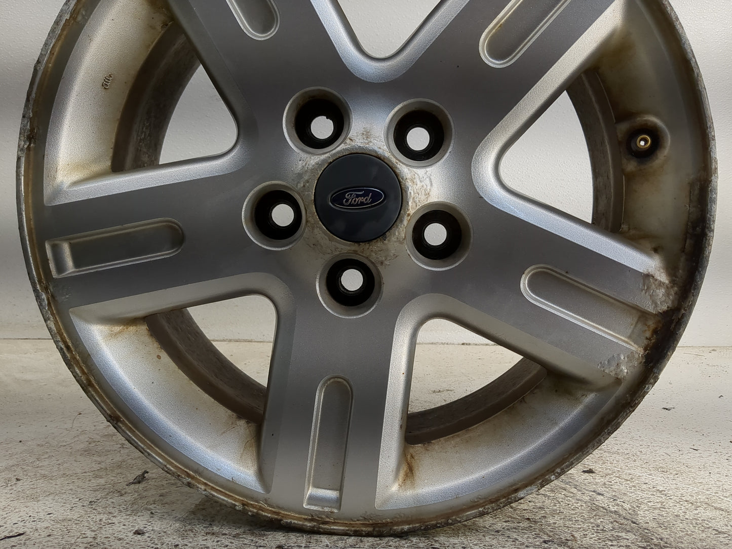 2005-2012 Ford Escape Oem Wheel Rim 1264614 - Oemusedautoparts1.com