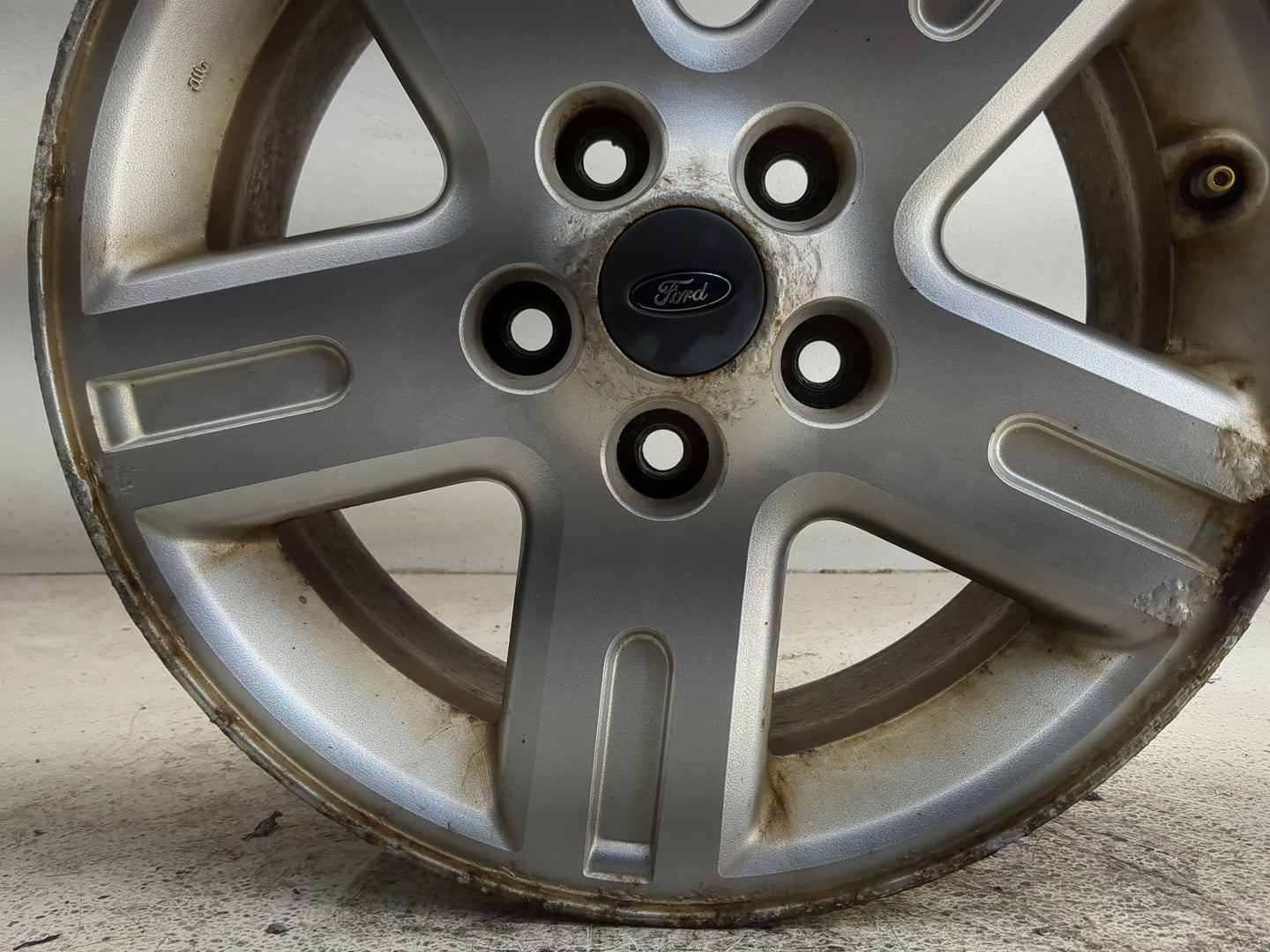 2005-2012 Ford Escape Oem Wheel Rim 1264614 - Oemusedautoparts1.com