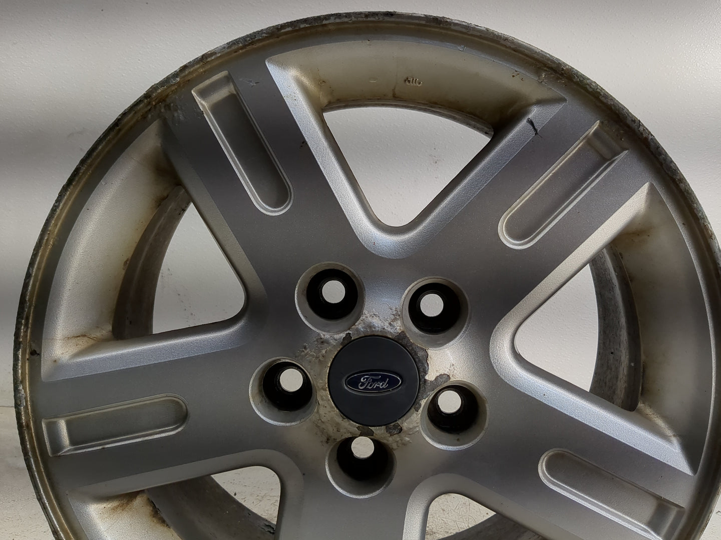 2005-2012 Ford Escape Oem Wheel Rim 1264616 - Oemusedautoparts1.com
