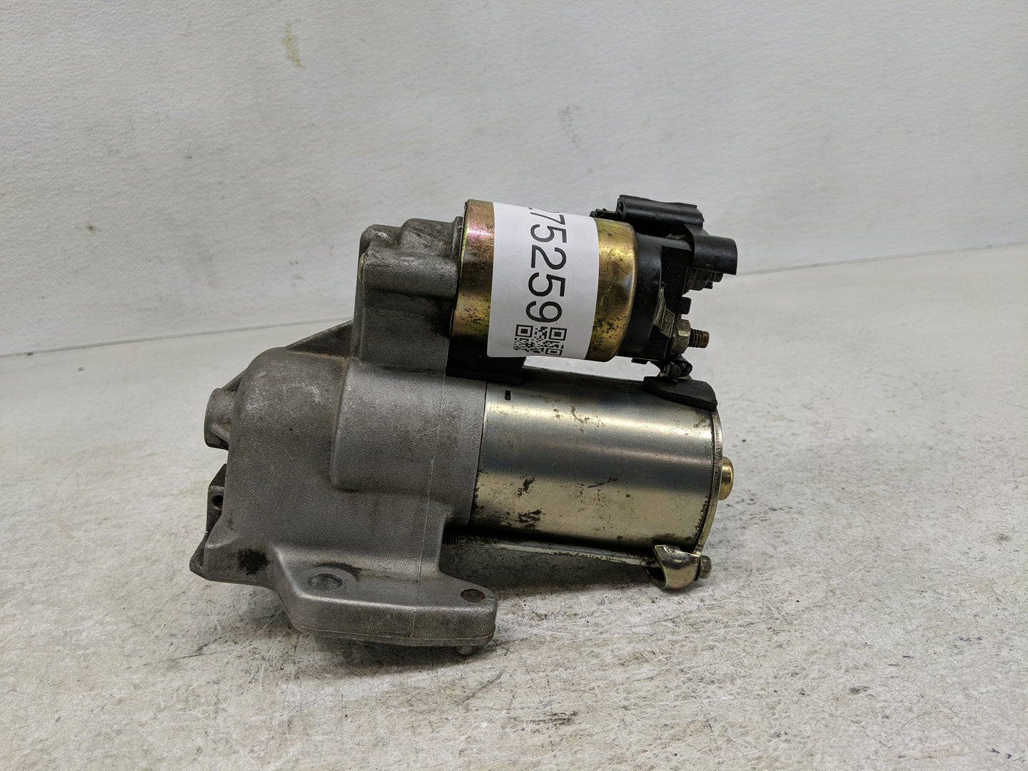 2005-2011 Ford Escape Car Starter Motor Solenoid OEM P/N:6L8T-11000-AA Fits Fits 2005 2006 2007 2008 2009 2010 2011 OEM Used