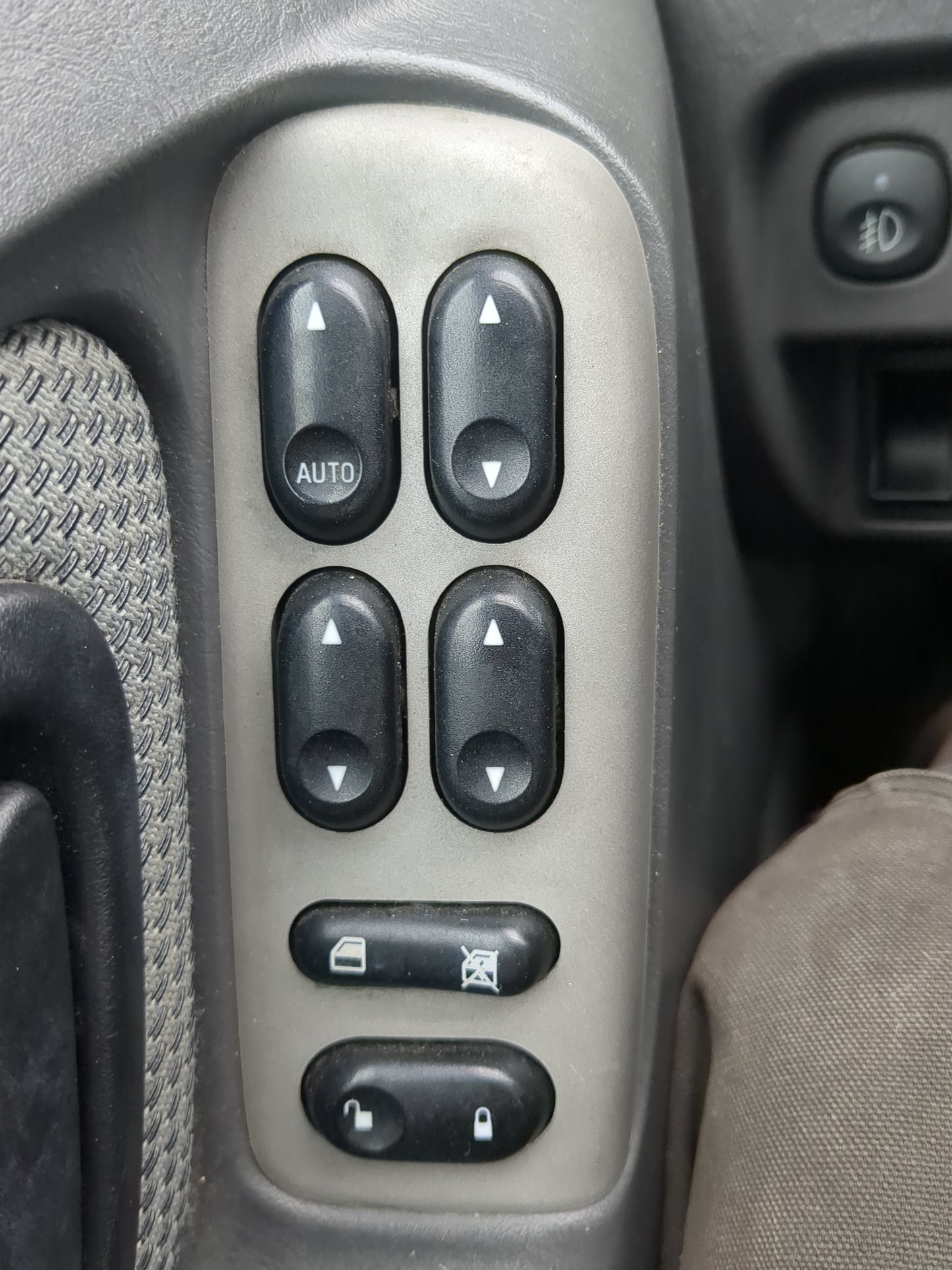 2001-2007 Ford Escape Master Power Window Switch Replacement Driver Side Left Fits Fits 2001 2002 2003 2004 2005 2006 2007 O