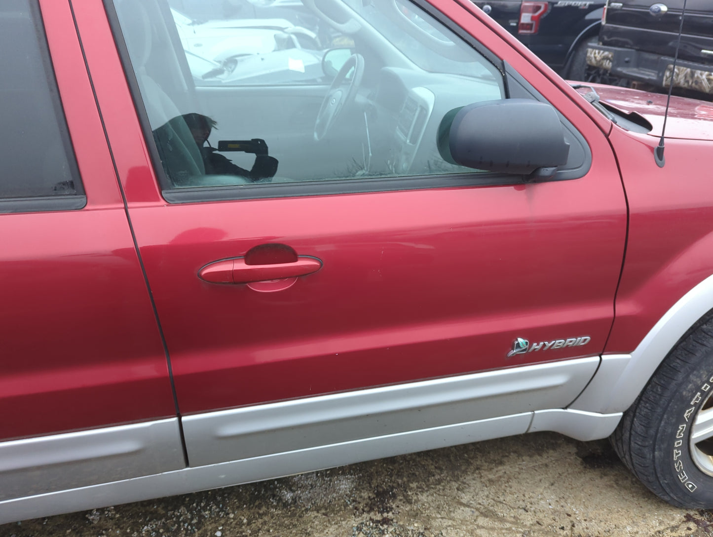 2005-2007 Ford Escape Passenger Front Door Oem 1298390 - Oemusedautoparts1.com