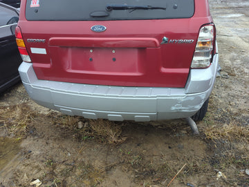 2005-2007 Ford Escape Rear Bumper Assembly Oem - Oemusedautoparts1.com