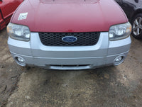 2005-2007 Ford Escape Front Grille Bumper Not Included - Oemusedautoparts1.com