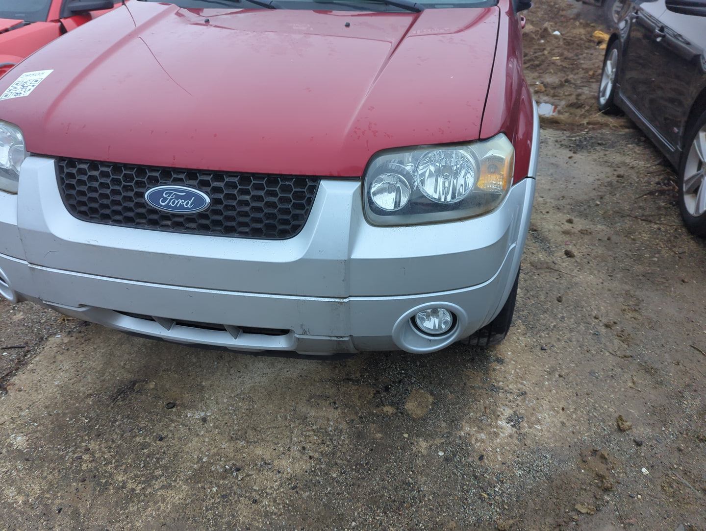 2005-2007 Ford Escape Front Bumper - Oem - Oemusedautoparts1.com