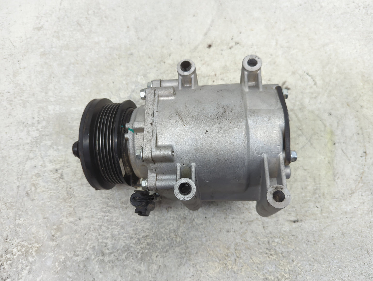 2005-2007 Ford Escape Air Conditioning A/c Ac Compressor Oem - Oemusedautoparts1.com