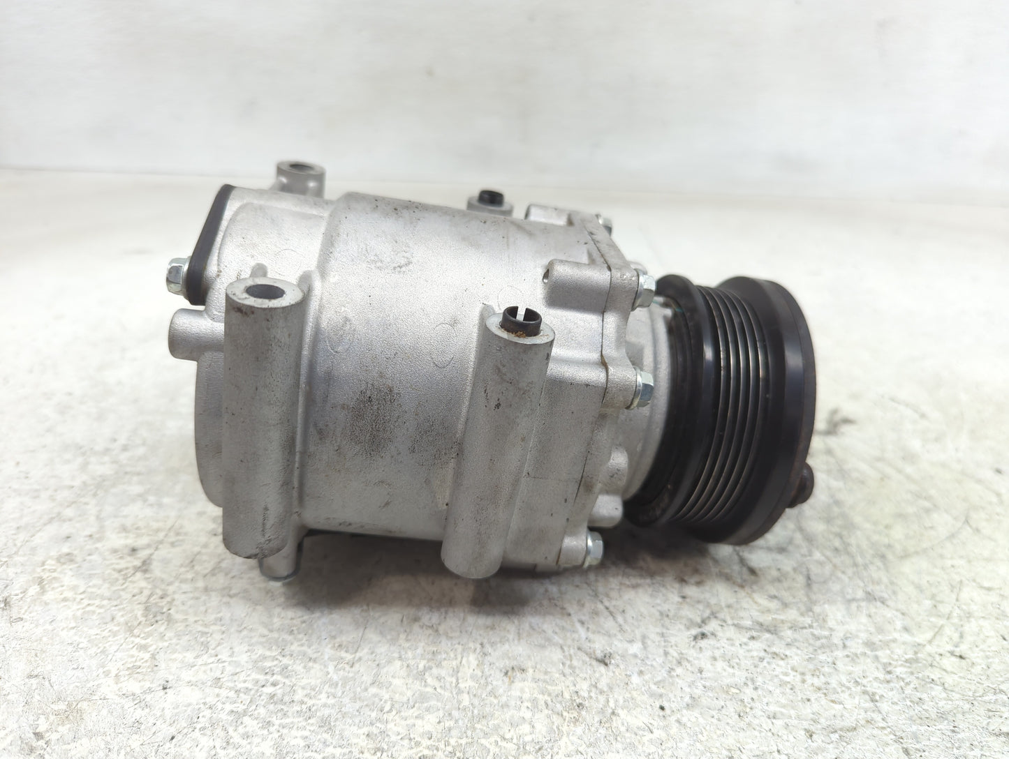 2005-2007 Ford Escape Air Conditioning A/c Ac Compressor Oem - Oemusedautoparts1.com