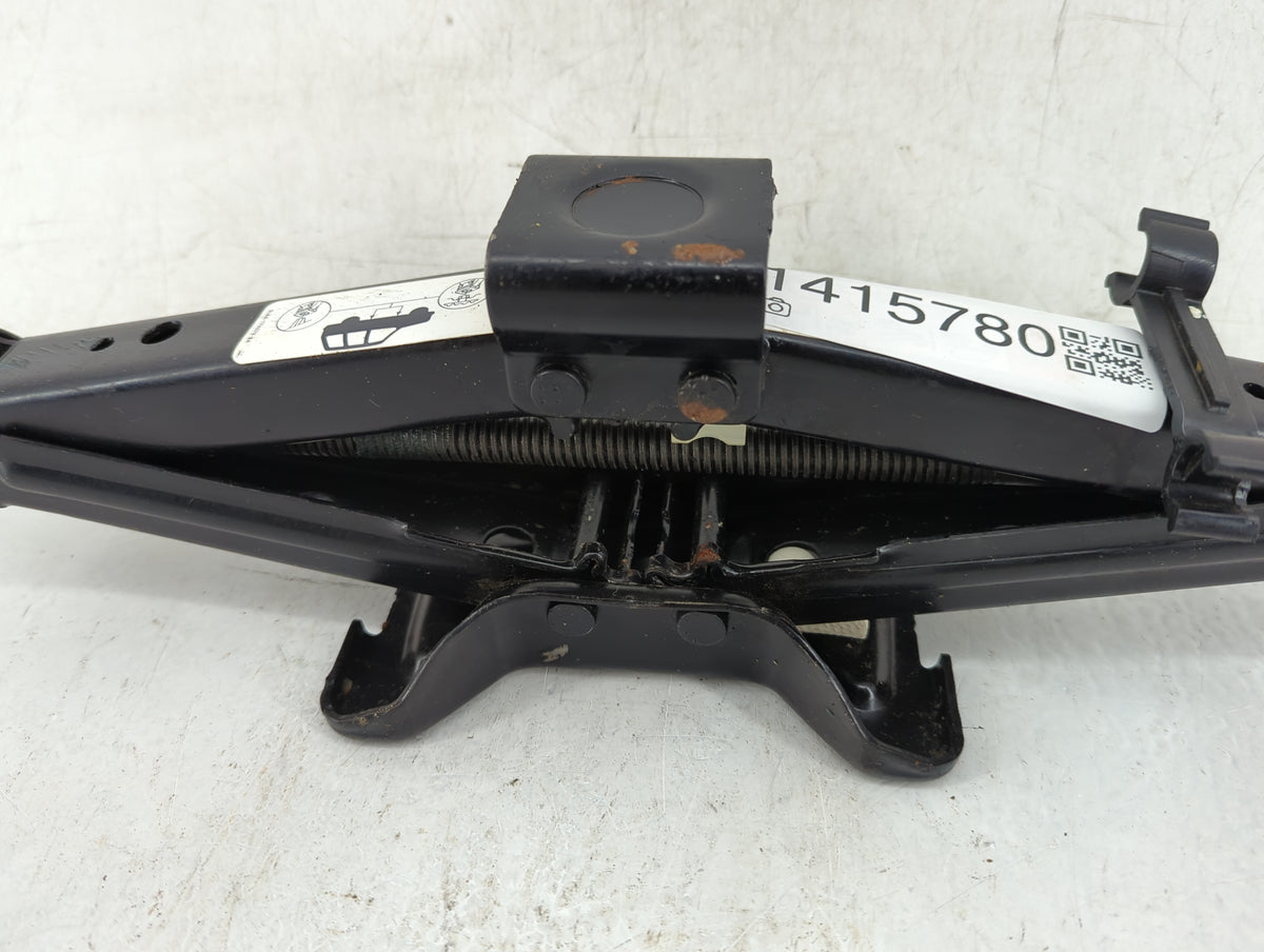 2007 Ford Escape Spare Scissor Car Jack 1415780 - Oemusedautoparts1.com
