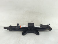 2007 Ford Escape Spare Scissor Car Jack - Oemusedautoparts1.com