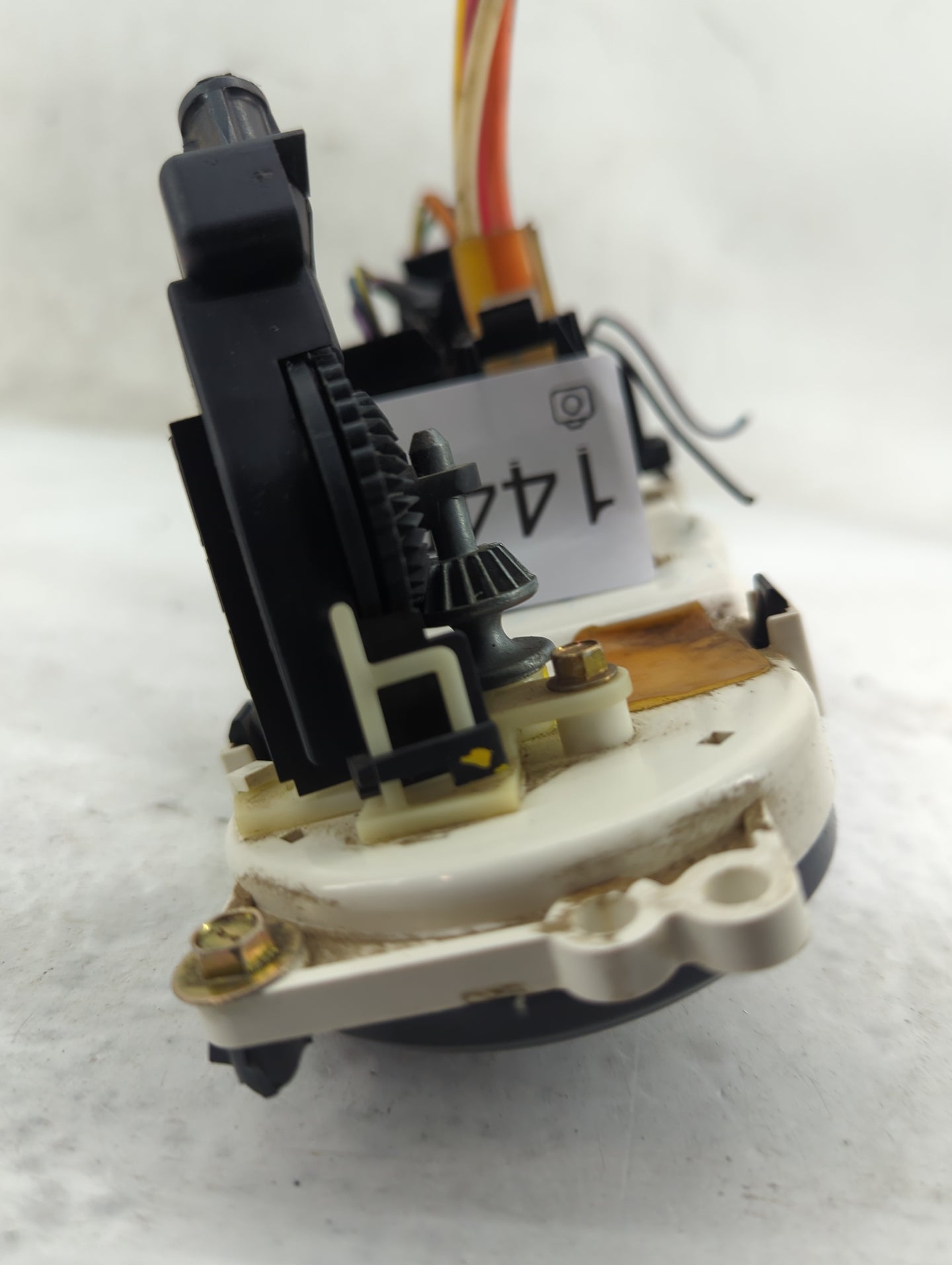 2002-2007 Ford Escape Climate Control Module Temperature AC/Heater Replacement P/N:YL8H-19980-A Fits OEM Used Auto Parts - O
