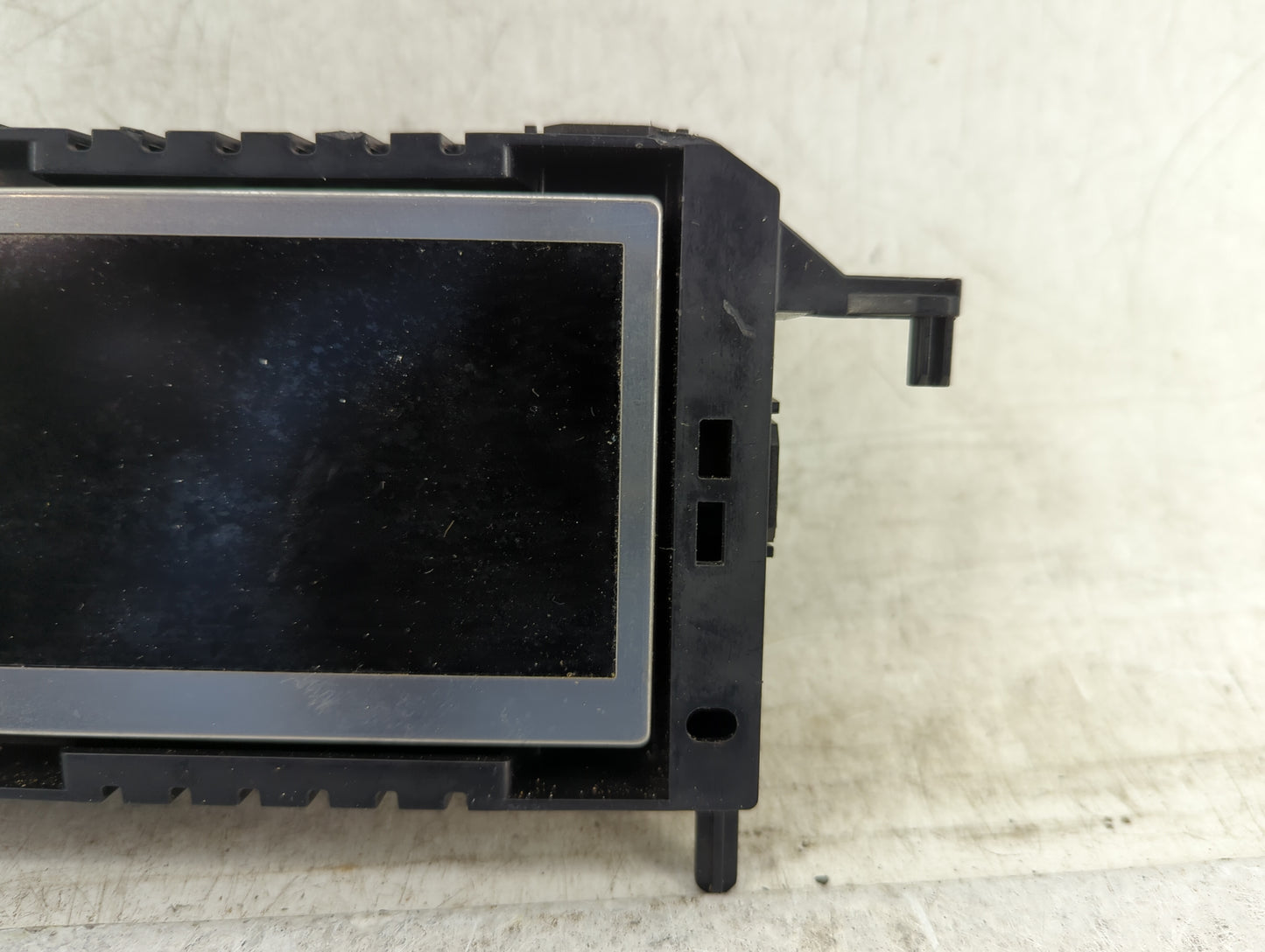2017-2019 Ford Escape Information Display Screen - Oemusedautoparts1.com