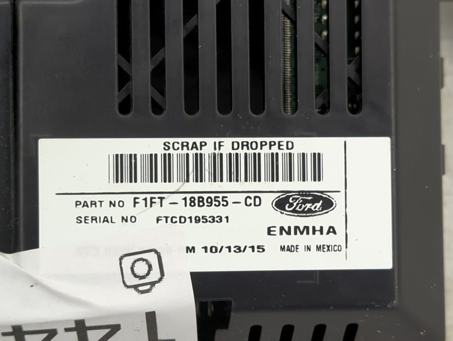 2017-2019 Ford Escape Information Display Screen - Oemusedautoparts1.com