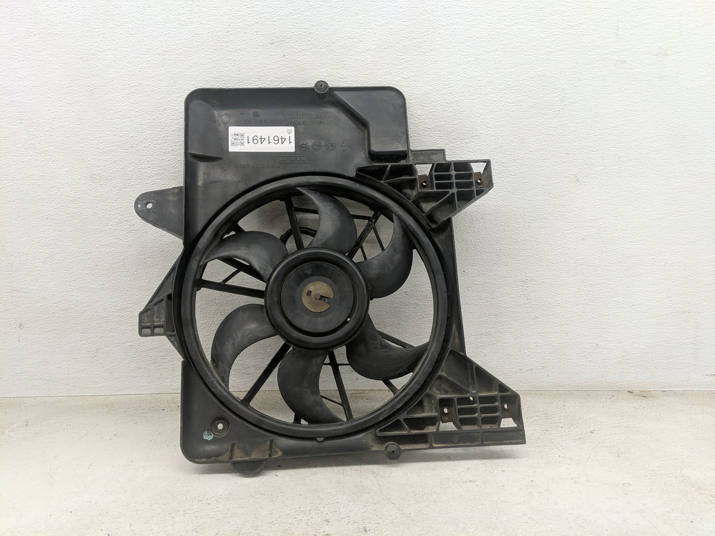 2005-2007 Ford Escape Electric Radiator Cooling Fan Motor Assembly - Oemusedautoparts1.com