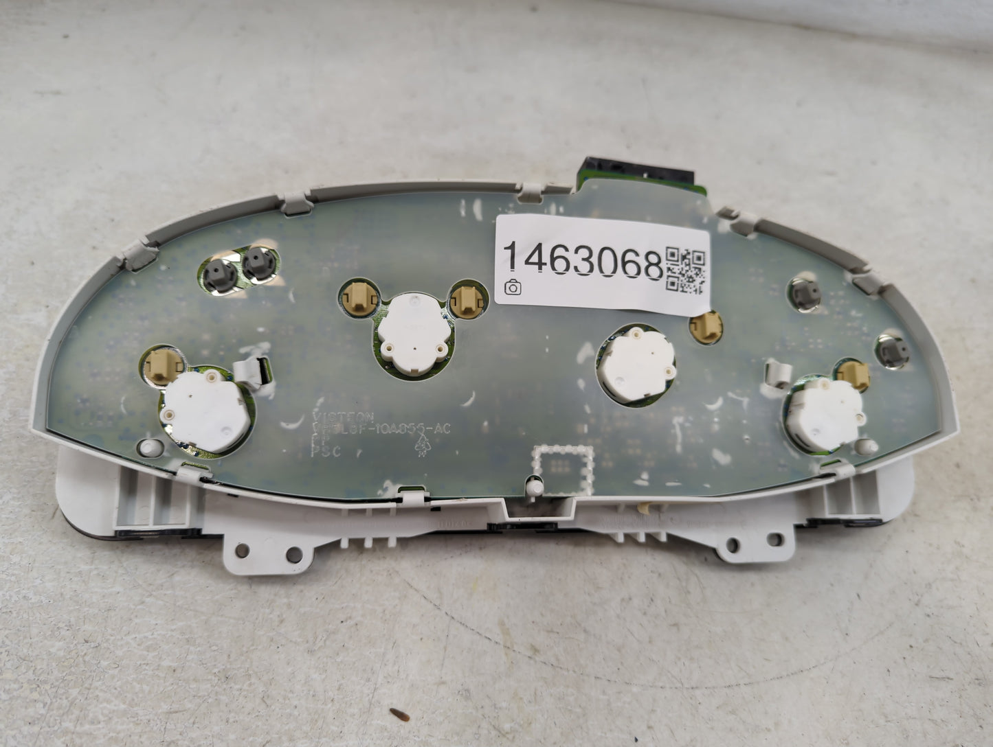 2006-2007 Ford Escape Instrument Cluster Speedometer Gauges P/N:5M6F-10890-AB Miles: Fits Fits 2006 2007 OEM Used Auto Parts