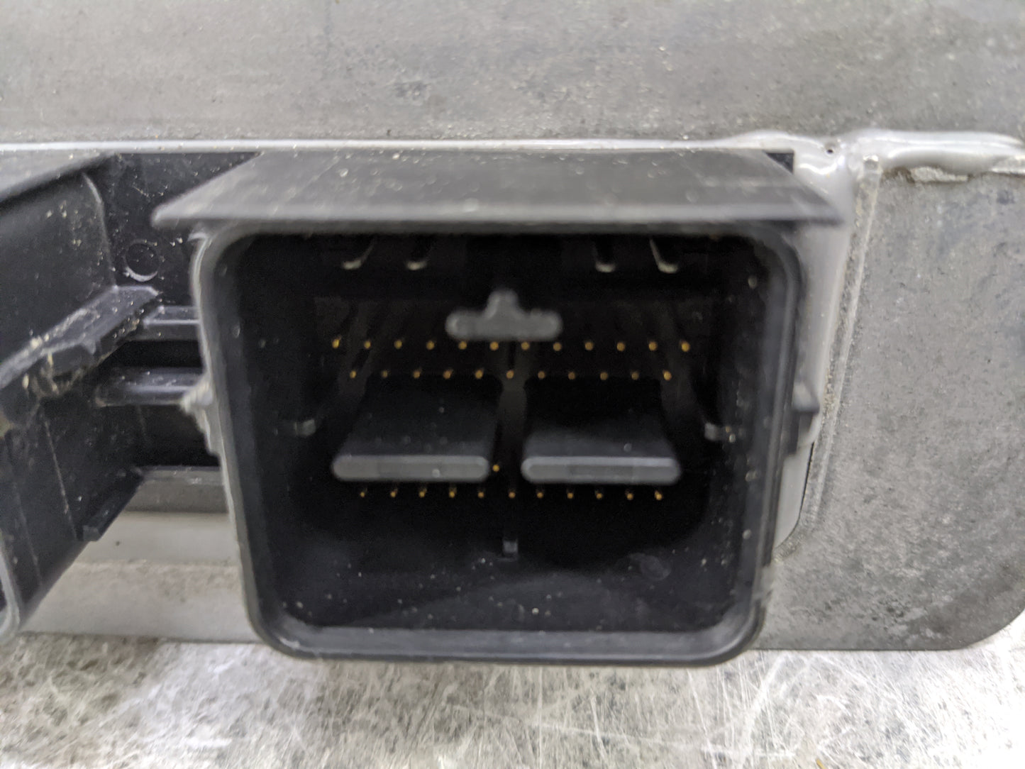 2007 Ford Escape PCM Engine Control Computer ECU ECM PCU OEM P/N:7L8A-12A650-AUB Fits OEM Used Auto Parts - Oemusedautoparts