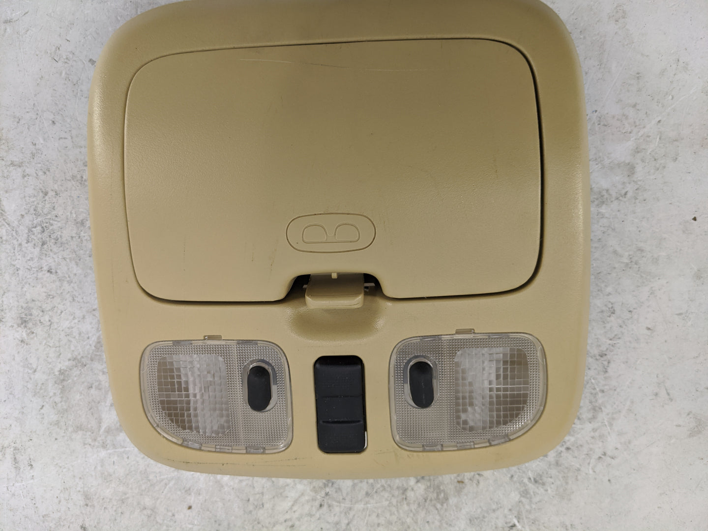 2007 Ford Escape Overhead Roof Console Tan - Oemusedautoparts1.com