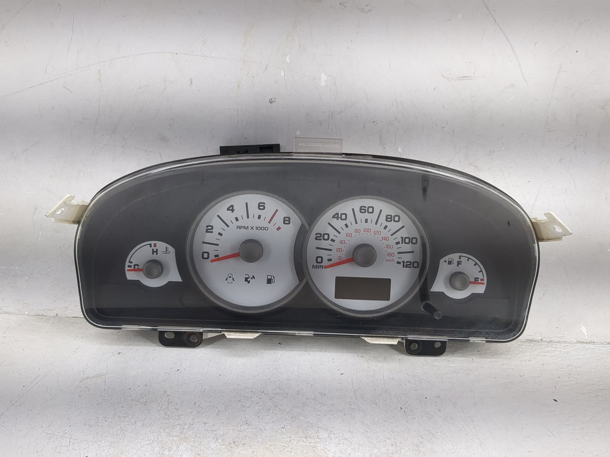 2005-2007 Ford Escape Instrument Cluster Speedometer Gauges P/N:5L8F-10A855-AC Miles:144K Fits Fits 2005 2006 2007 OEM Used 