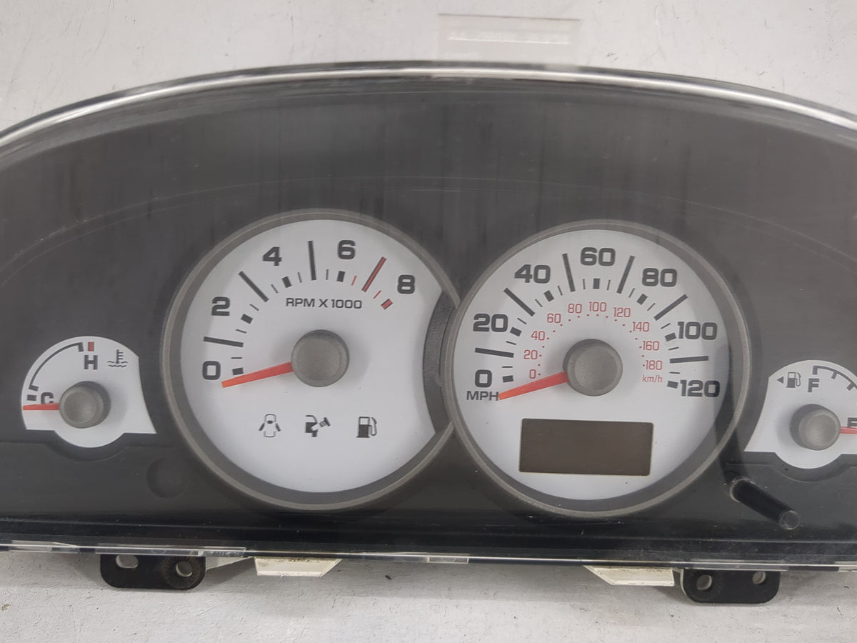2005-2007 Ford Escape Instrument Cluster Speedometer Gauges P/N:5L8F-10A855-AC Miles:144K Fits Fits 2005 2006 2007 OEM Used 