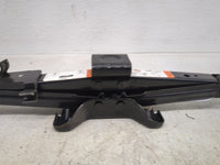 2007 Ford Escape Spare Scissor Car Jack 1512388 - Oemusedautoparts1.com