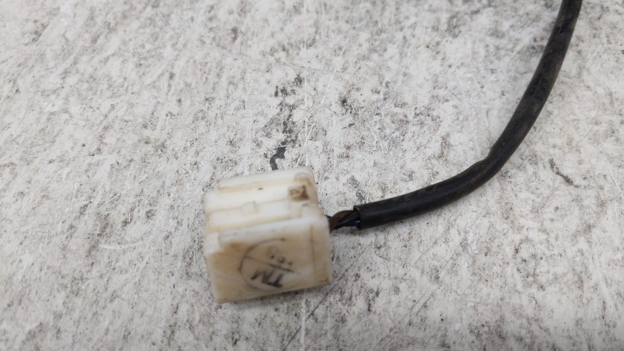 2001-2007 Ford Escape Side Mirror Replacement Driver Left View Door Mirror P/N:7L84-17683-AB5 E11015321 Fits OEM Used Auto P