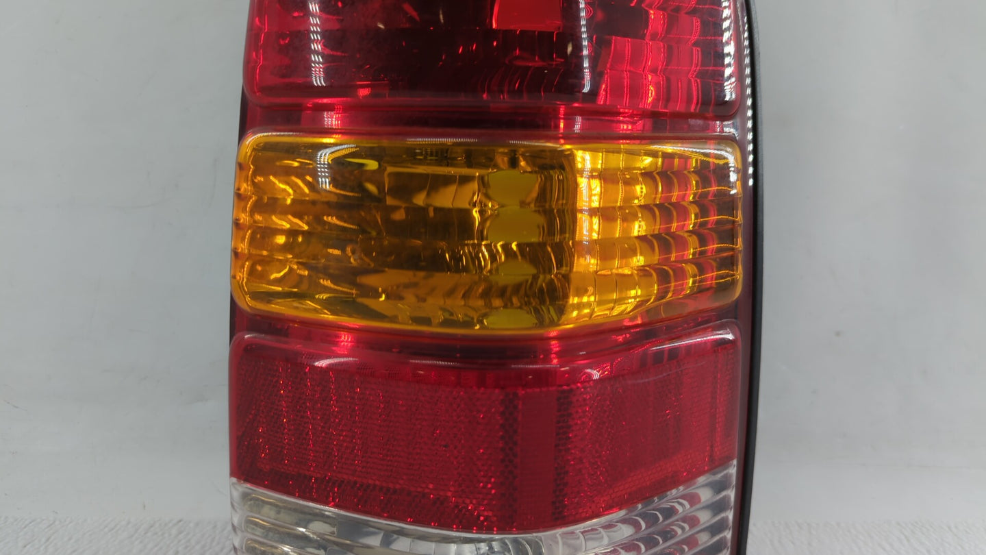 2001-2007 Ford Escape Tail Light Assembly Passenger Right OEM P/N:1L84-13B504-D 4L84-13B504-D Fits OEM Used Auto Parts - Oem
