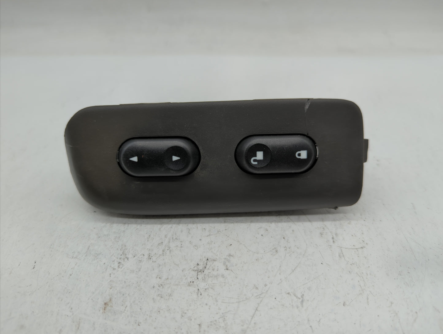 2001-2007 Ford Escape Passeneger Right Power Window Switch - Oemusedautoparts1.com