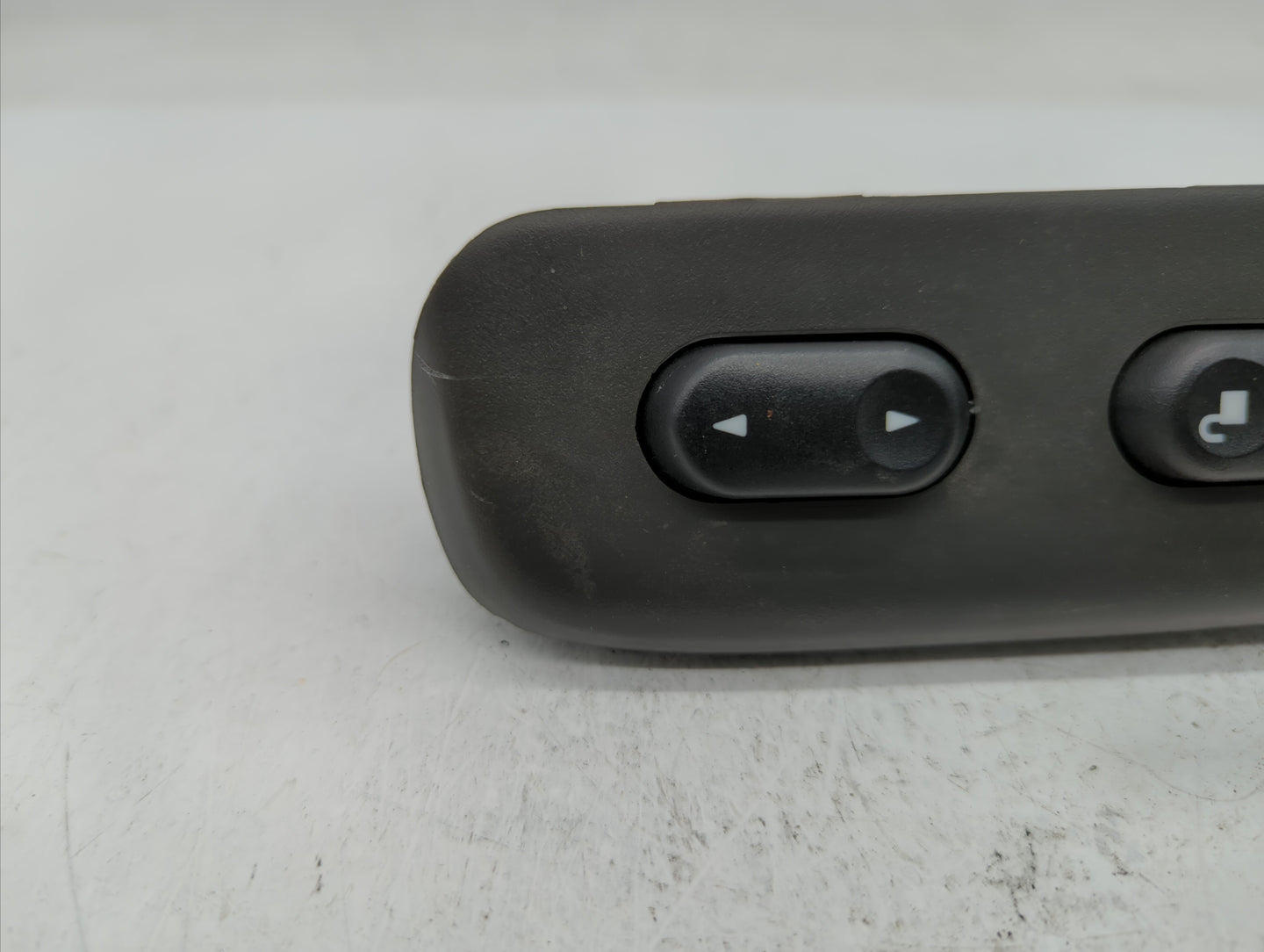 2001-2007 Ford Escape Passeneger Right Power Window Switch - Oemusedautoparts1.com