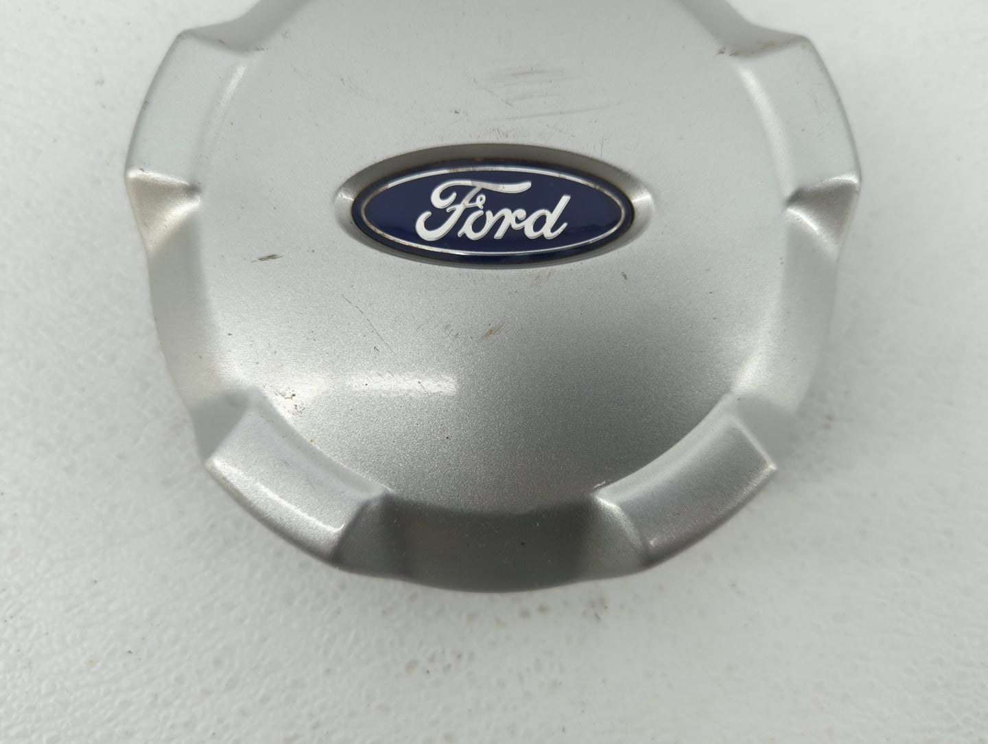 2007 Ford Escape Rim Wheel Center Cap - Oemusedautoparts1.com