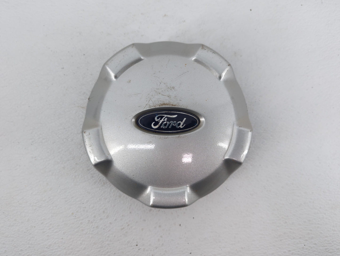 2007 Ford Escape Rim Wheel Center Cap - Oemusedautoparts1.com