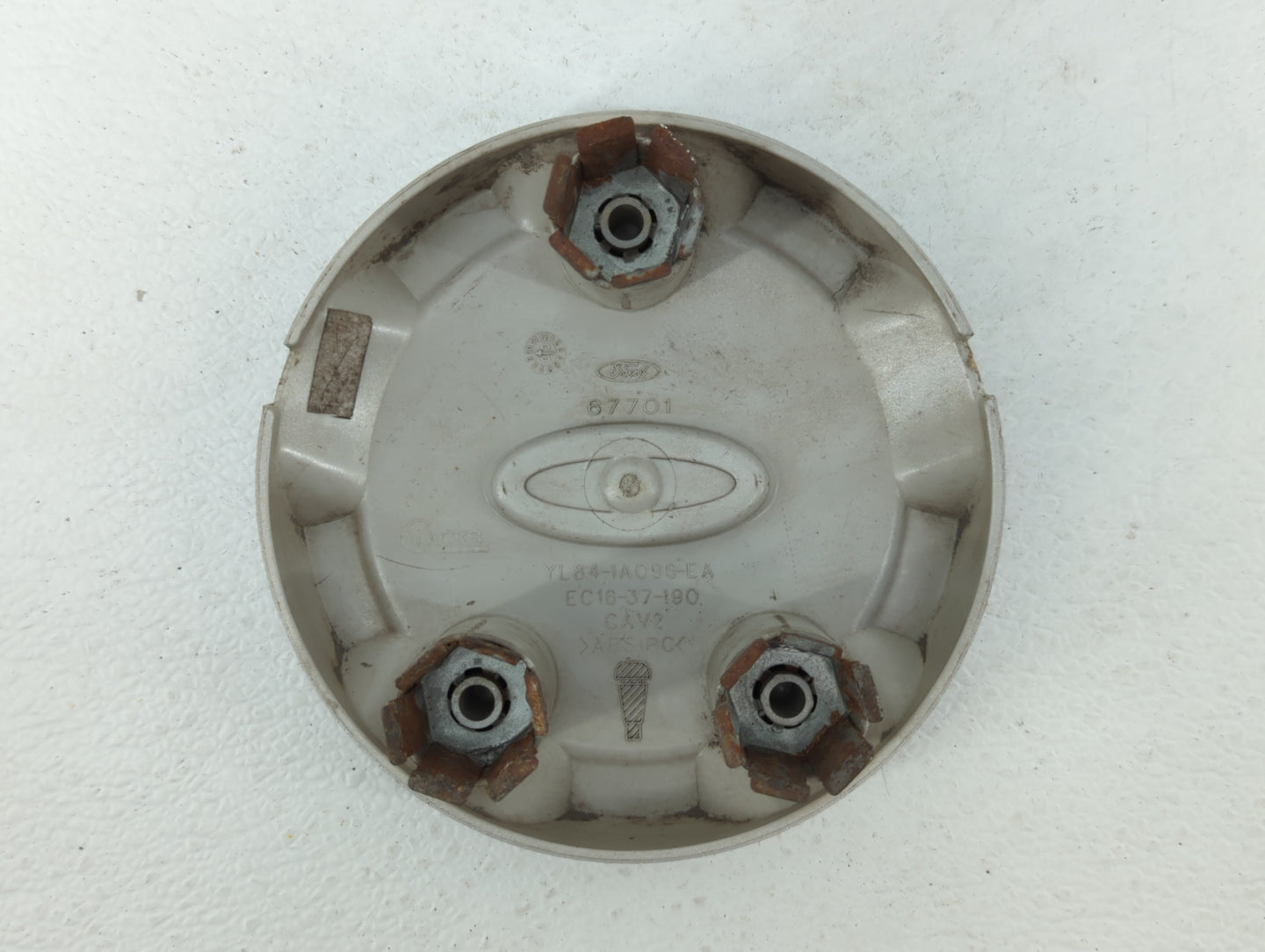 2007 Ford Escape Rim Wheel Center Cap - Oemusedautoparts1.com