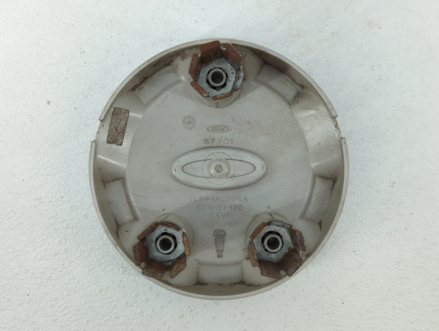 2007 Ford Escape Rim Wheel Center Cap - Oemusedautoparts1.com