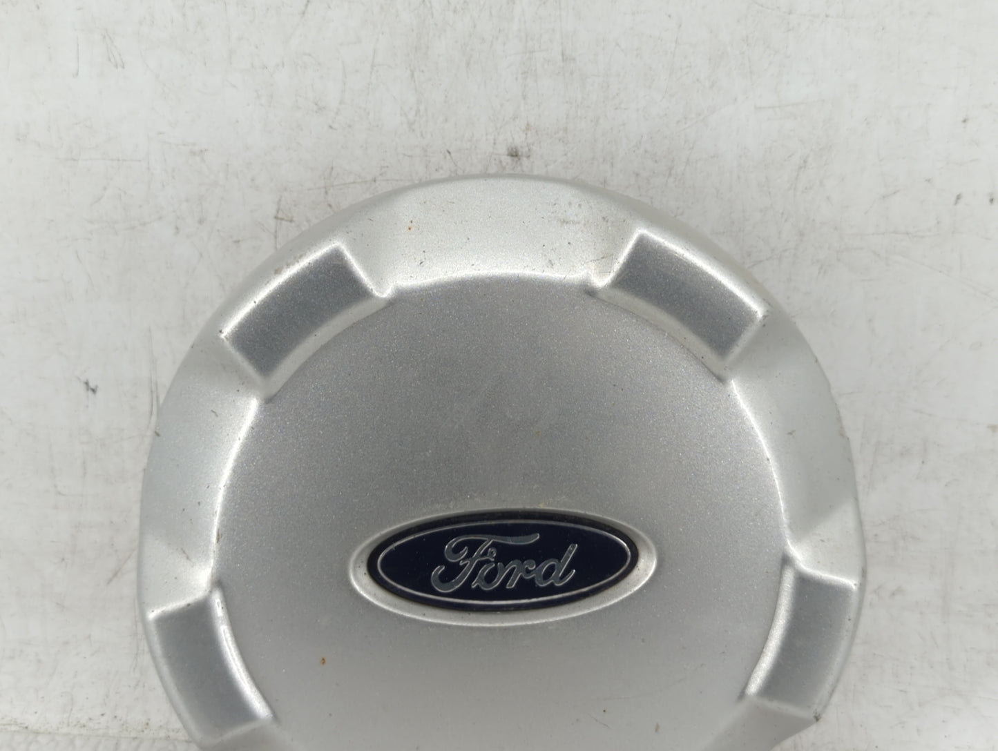 2007 Ford Escape Rim Wheel Center Cap - Oemusedautoparts1.com